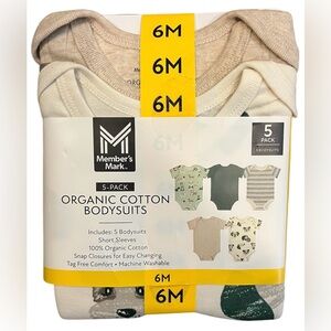 NWT Member’s Mark 5 Pack Organic Cotton Bodysuits 6 Month